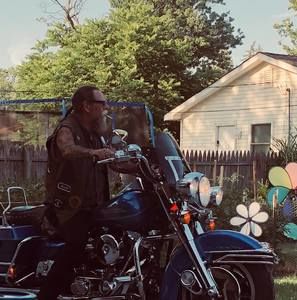 Meet your Posher, Ray